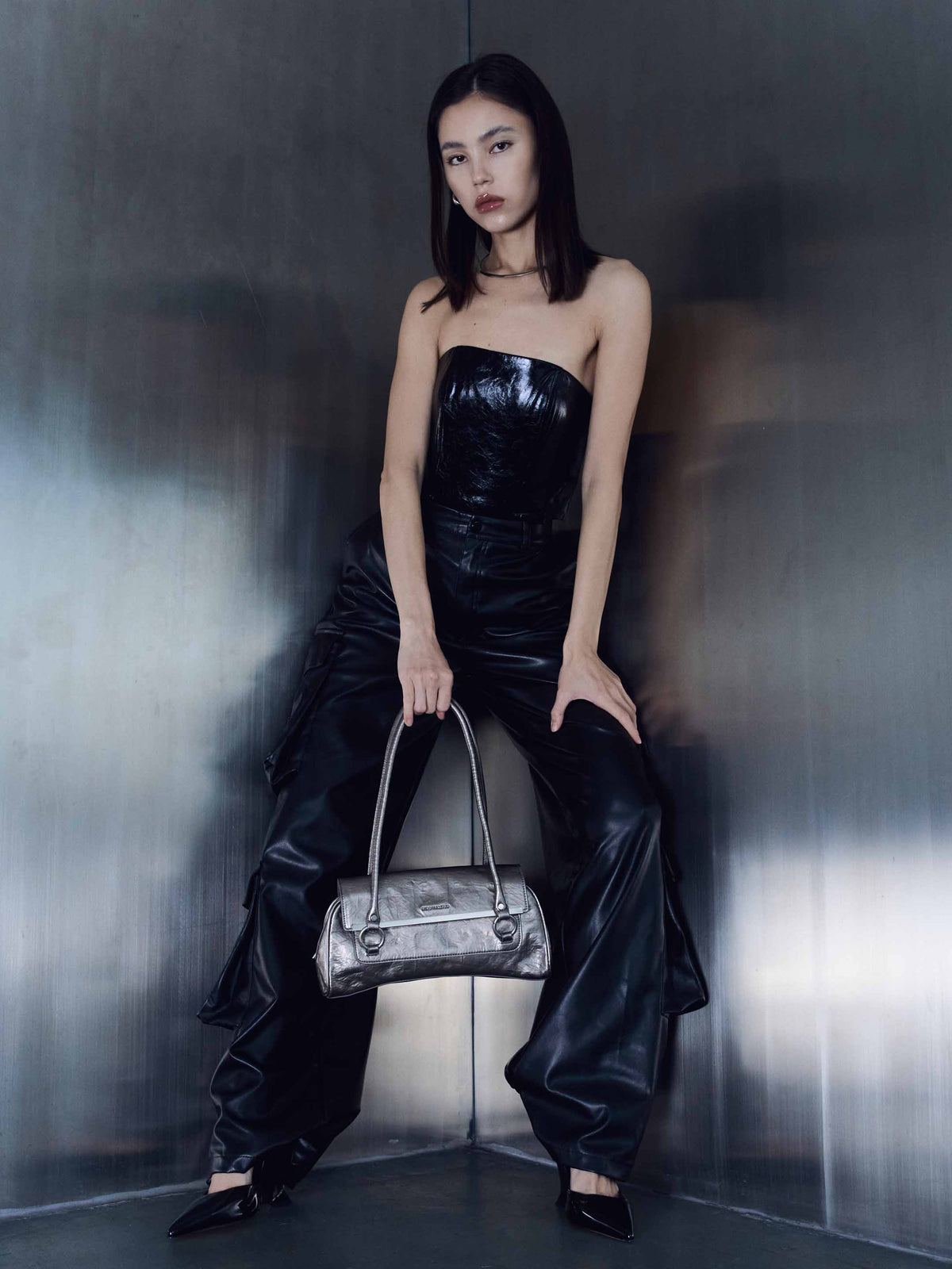 Baguette Shoulder Bag bronze